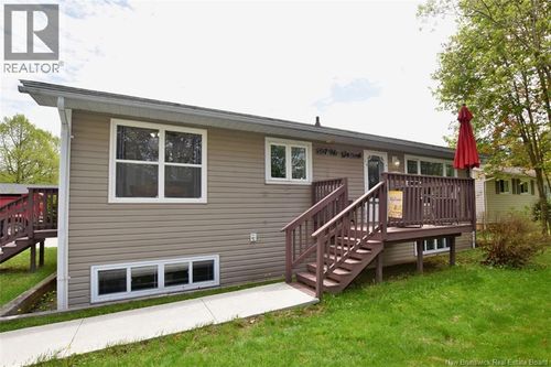 101 Mcgrand Crt, Fredericton, NB, E3A1H7 | Card Image
