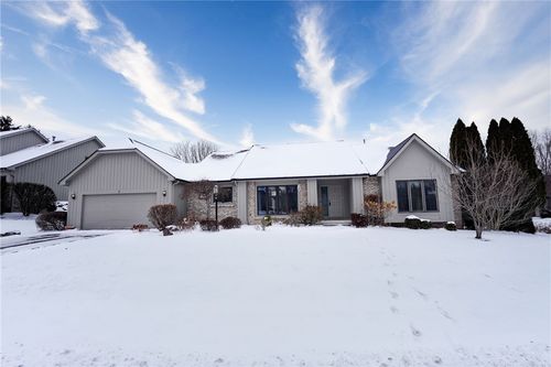 2 Dartmouth Court, Pittsford, NY, 14534 | Card Image