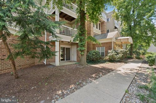 apt-122-2204 Westcourt Ln, HERNDON, VA, 20170-5826 | Card Image