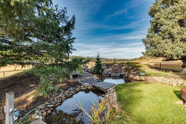 100 Saddle Road, House other with 3 bedrooms, 3 bathrooms and null parking in Bragg Creek AB | Image 40