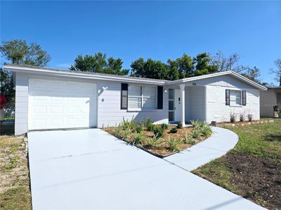 12904 College Hill Drive, House other with 2 bedrooms, 2 bathrooms and null parking in HUDSON FL | Image 2