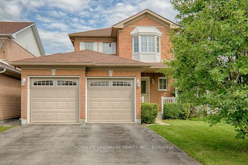 813 Stonehaven Ave, Newmarket, ON, L3X2K3 | Card Image
