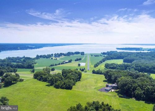 9100 Lanseair Farm, WELCOME, MD, 20693-3402 | Card Image