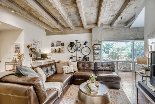 unit-2205-1115 S Alamo St, San Antonio, TX, 78210-1773 | Card Image