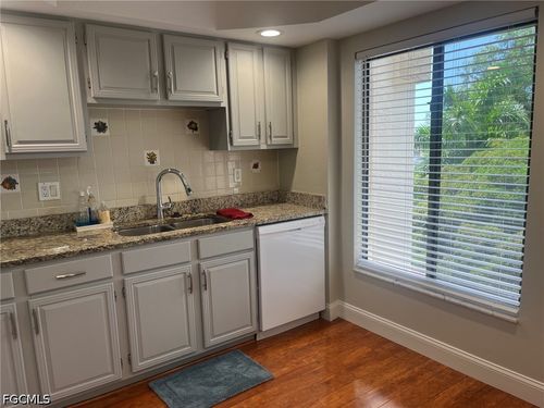 505-7430 Lake Breeze Dr, FORT MYERS, FL, 33907-8060 | Card Image