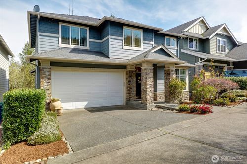 920 Big Tree Dr Nw, Issaquah, WA, 98027-5612 | Card Image