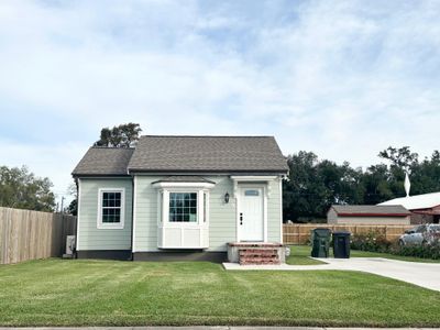 1011 Grinage Street, House other with 1 bedrooms, 1 bathrooms and null parking in Houma LA | Image 1