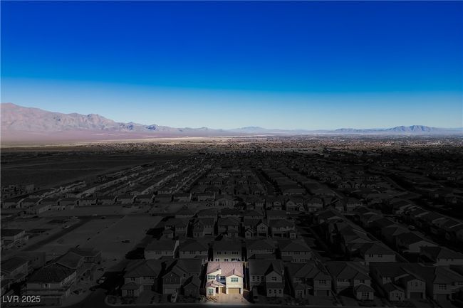Drone Front of home hi-lighted facing East. | Image 52
