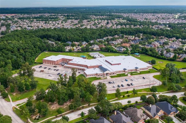 Easily bike to Broadway Elementary and skip the car rider line! | Image 34
