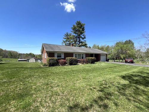 1318 Coon Ridge Road, Hillsville, VA, 24343 | Card Image