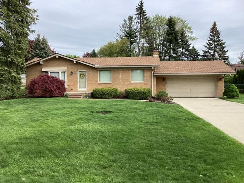 37830 Margareta Drive, Livonia, MI, 48152 | Card Image