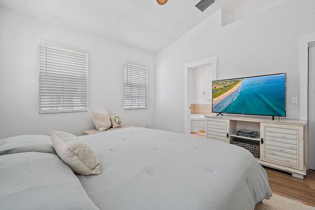 APT-105 - 107 Pond Apple Ln, Condo with 3 bedrooms, 4 bathrooms and null parking in Jupiter FL | Image 17