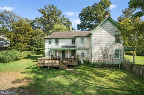 9316 Lee St, BURKE, VA, 22015-2024 | Card Image