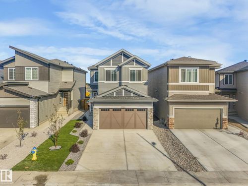 {{alt}} | Card Image