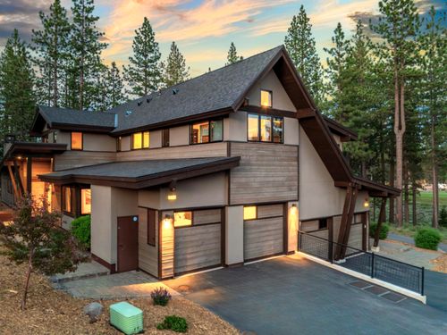 9098 Heartwood Dr, Truckee, CA, 96161-5193 | Card Image