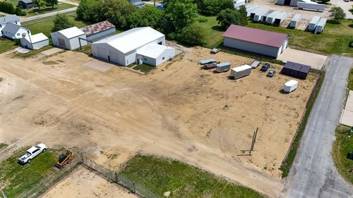 108 Boling St, Stanwood, IA, 52337-9704 | Card Image
