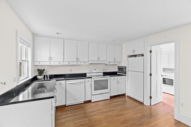 241 Country Way, House other with 3 bedrooms, 3 bathrooms and 4 parking in Scituate MA | Image 9