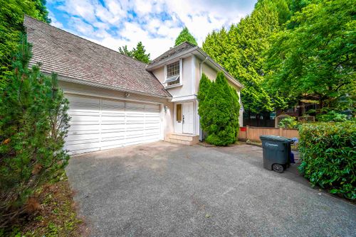 7211 Bridlewood Crt, Burnaby, BC, V5A4A4 | Card Image