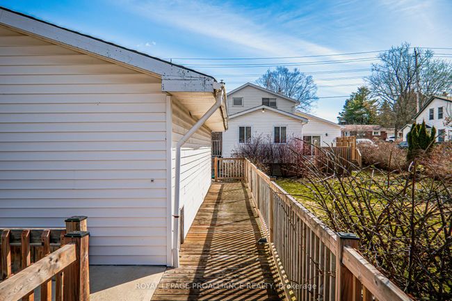 236 Lyle St N, House other with 3 bedrooms, 2 bathrooms and 6 parking in Grafton ON | Image 36