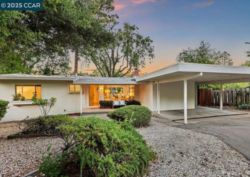 32 California Ave, Orinda, CA, 94563-2106 | Card Image