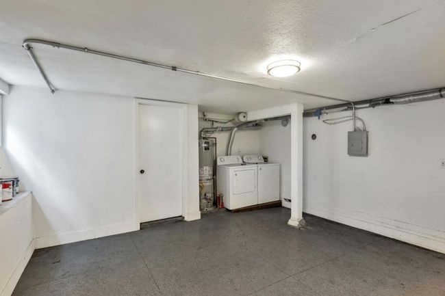 2328 Le Conte Ave, Condo with 3 bedrooms, 2 bathrooms and 2 parking in Berkeley CA | Image 36