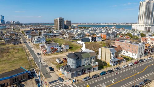 323 Atlantic Ave, Atlantic City, NJ, 08401-7701 | Card Image