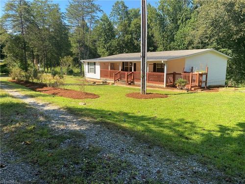 263 Ward St, Roaring River, NC, 28669-8703 | Card Image