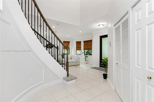17024 Sw 51st Ct, House other with 5 bedrooms, 2 bathrooms and null parking in Miramar FL | Image 9