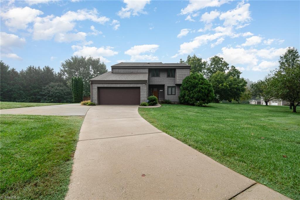 Pintail Ct, Oak Ridge, NC 27310