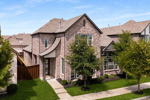 1565 Amesbury Way, Farmers Branch, TX, 75234-1335 | Card Image