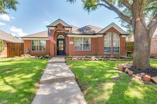 208 Touchdown Dr, Irving, TX, 75063-5383 | Card Image