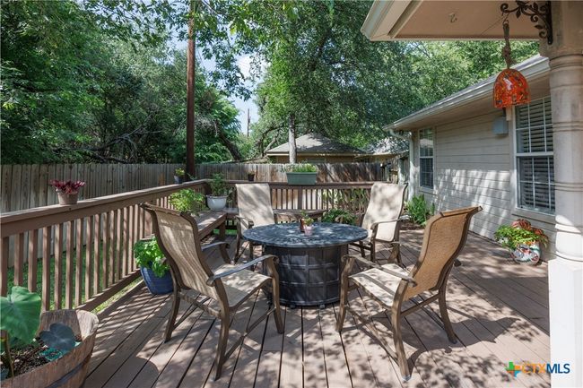 6 S Bobcat Ct, House other with 3 bedrooms, 2 bathrooms and null parking in Morgans Point Resort TX | Image 7
