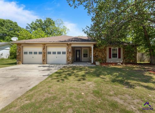 104 Haag Dr, Warner Robins, GA, 31093-1000 | Card Image