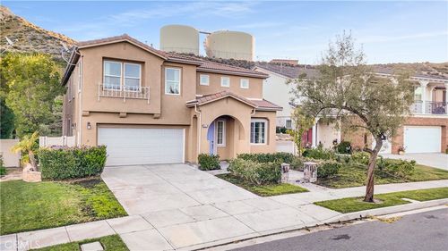 15614 Nahin Ln, Canyon Country, CA, 91387-1408 | Card Image