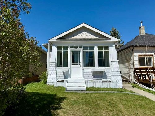 722 20 Avenue Nw, Calgary, AB, T2M1E1 | Card Image