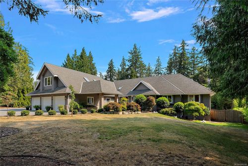 657 Cromarty Ave, North Saanich, BC, V8L5G6 | Card Image