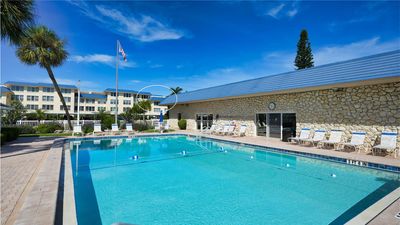 E307 - 3808 Gulf Of Mexico Drive, Condo with 2 bedrooms, 2 bathrooms and null parking in Longboat Key FL | Image 3