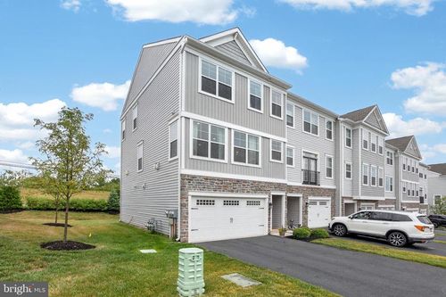 174 Larrabee Way, ROYERSFORD, PA, 19468 | Card Image