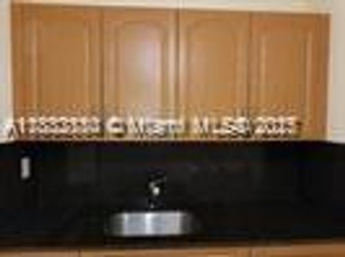 apt-6-2441 Sw 27th Ave, Miami, FL, 33145-3656 | Card Image