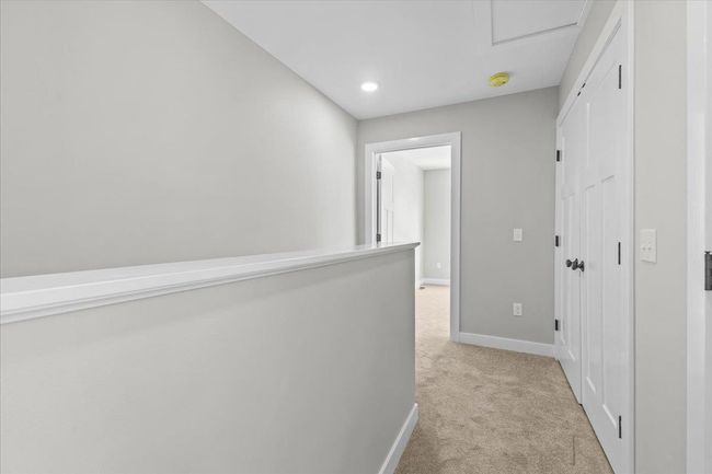 27 Gardner Lane, Condo with 2 bedrooms, 3 bathrooms and null parking in Waterbury VT | Image 19