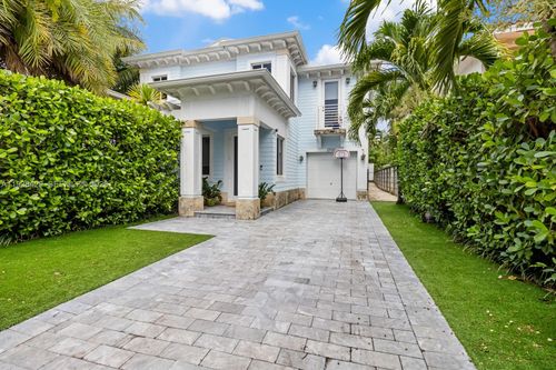 1-2930 Catalina St, Miami, FL, 33133-3719 | Card Image