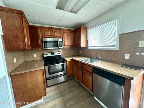 56 Diamond Ave, Hanover Township, PA, 18706-5944 | Card Image