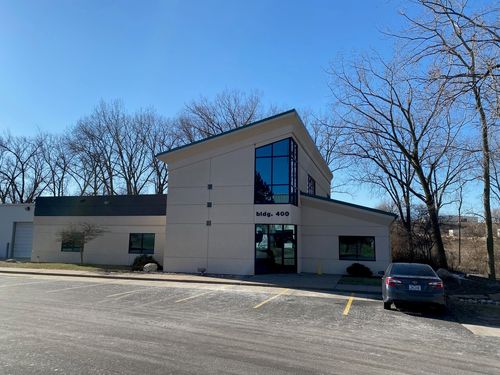 400-a-5000 Tremont Ave, Davenport, IA, 52807-1020 | Card Image