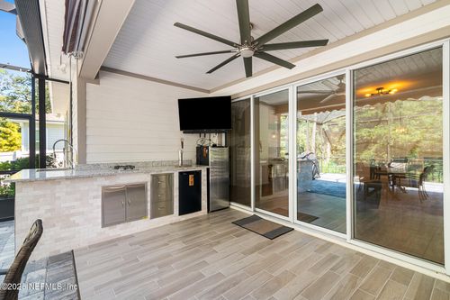 262 Little Bear Run, St Johns, FL, 32259-9381 | Card Image