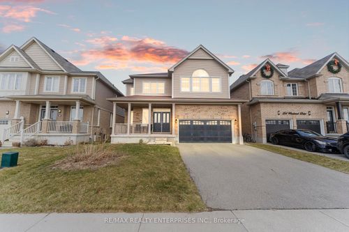 358 Windwood Dr, Binbrook, ON, L0R1C0 | Card Image