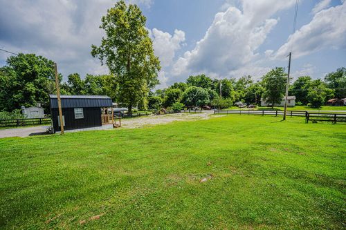 1019 Black Creek Rd, Clay City, KY, 40312-9769 | Card Image