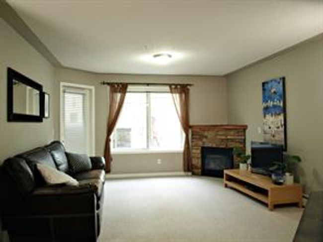 117 - 369 Rocky Vista Pk Nw, Condo with 2 bedrooms, 2 bathrooms and 1 parking in Calgary AB | Image 11