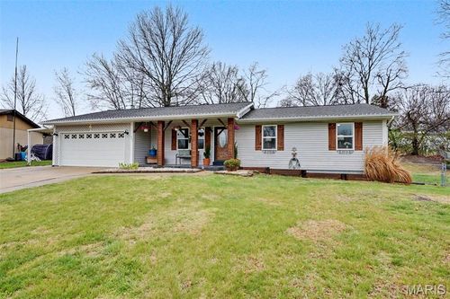 605 Lincoln Ct, Warrenton, MO, 63383-2819 | Card Image