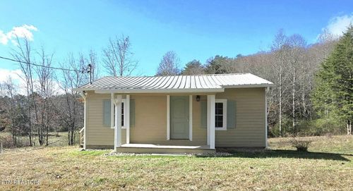 153 Holt Ln, Kingston, TN, 37763-5944 | Card Image