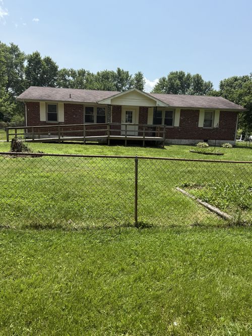 506 Gale Dr, Clarksville, TN, 37040-5907 | Card Image